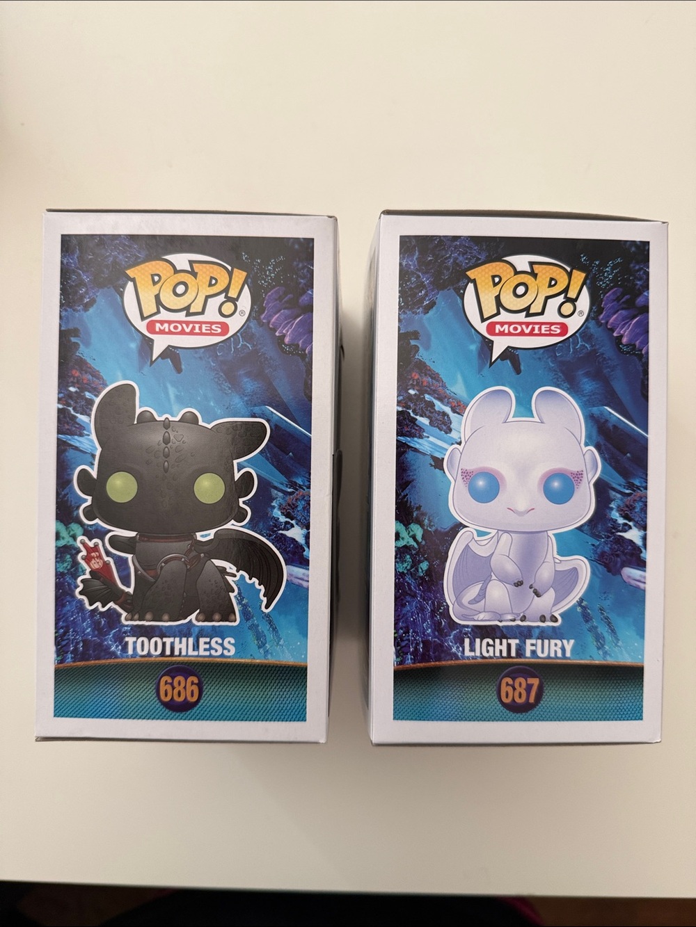 Funko POP! Movies Toothless 686 & Light Fury 687 HTTYD:The Hidden World Figures - Picture 11 of 15